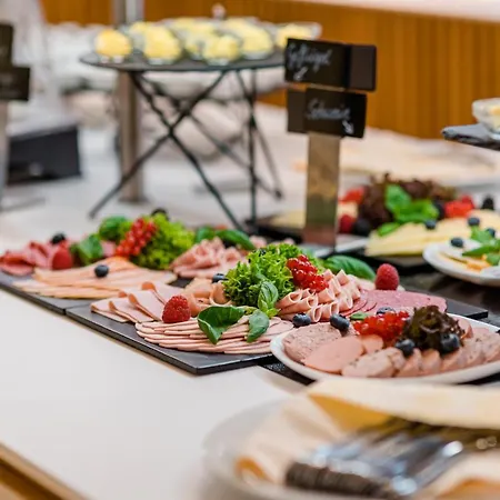 Sano Hotel 3*