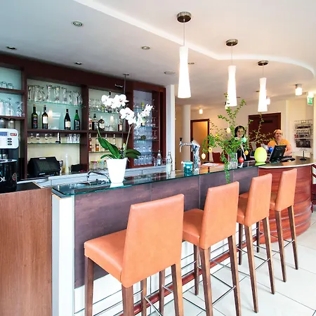 Sano Hotel 3*
