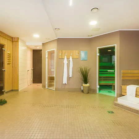 Hotel Sano 3*